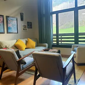 Apartamento Con Jardin Comunitario En Pallars Sobirà